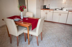 Гостиница Apartman Laura  Задар
